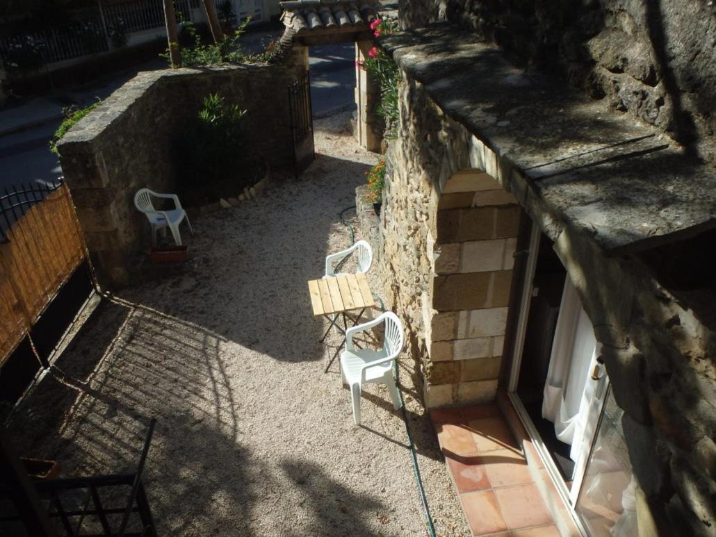 Studio-Gite Chauvet III Le Prieure D'Orniols Goudargues Exterior foto